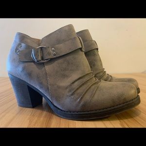Natural Soul Grey Ankle Booties